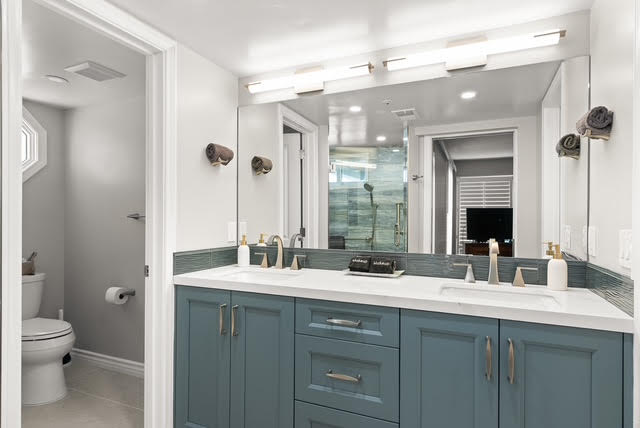Custom bathroom remodel by MVW General Contractors in San Diego County